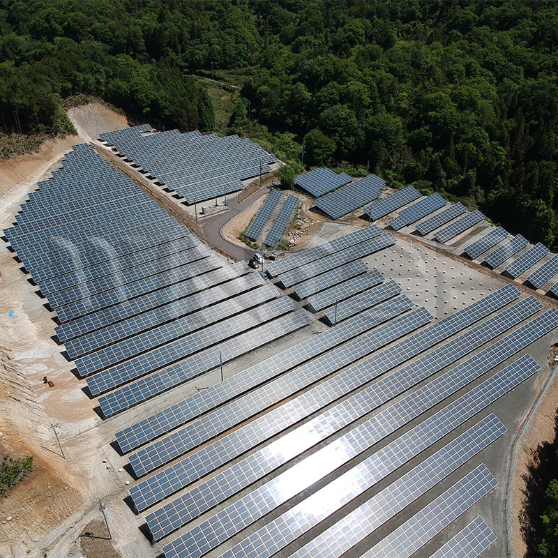 Sistema de montaje solar en tierra.