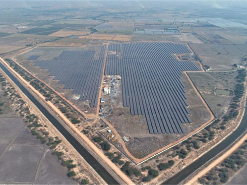 La capacidad solar abierta de India supera los 7 GW