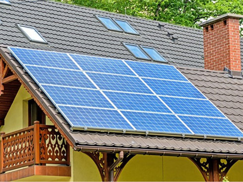 india's primer sistema de montaje solar de techo portátil instalado en el templo swaminarayan akshardham
