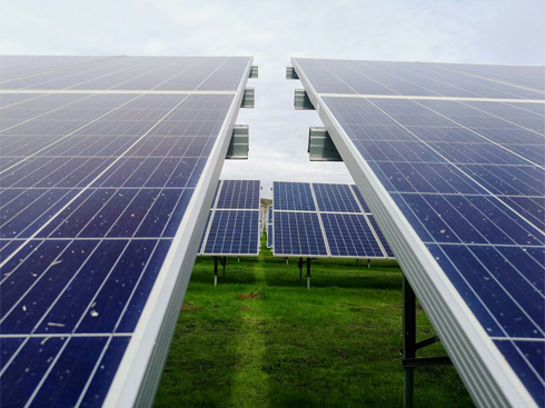 Finlandia construirá siete plantas de energía solar con una capacidad total de 213 megavatios
